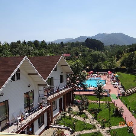 Cabana Pensiune La Brazi Vulcan (Hunedoara) Exterior foto