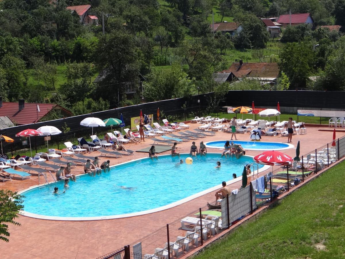 Cabana Pensiune La Brazi Vulcan (Hunedoara) Exterior foto