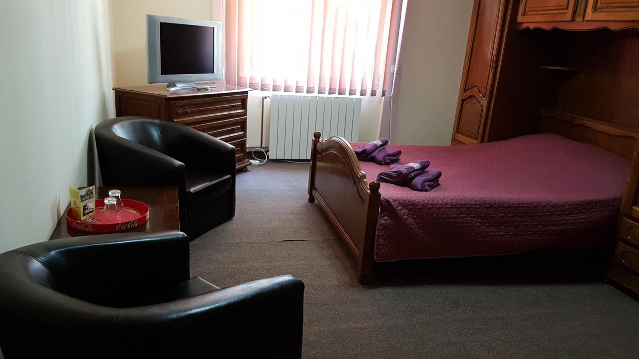 Cabana Pensiune La Brazi Vulcan (Hunedoara) Exterior foto