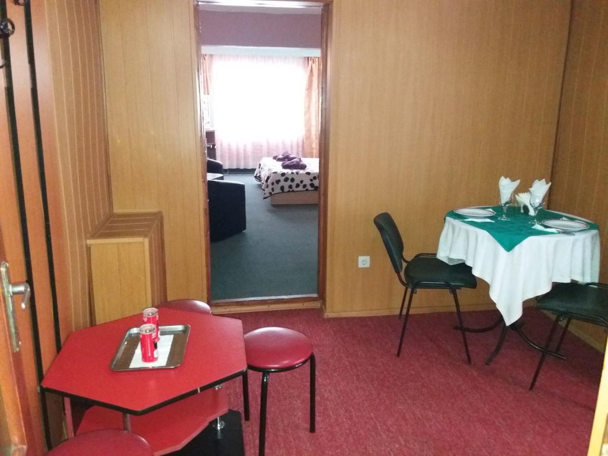 Cabana Pensiune La Brazi Vulcan (Hunedoara) Exterior foto